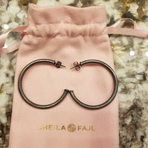Sheila Fajl hoops